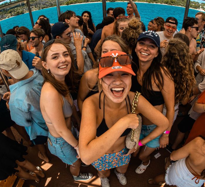 Split: Captain’s Boat Party – Blue Lagoon, DJ & Free Shots - Practical tips that make your day smoother