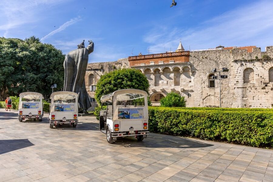 Split: City Highlights Electric Tuk-Tuk Tour - Where the tour goes: from Bacvice Beach to the Riva promenade