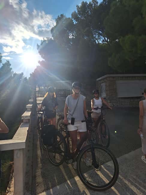 Split City & Marjan Park Electric Bike Tour - Plinarska 25 check-in, safety briefing, then you’re rolling