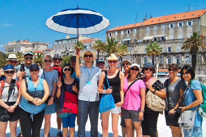 Split: Diocletian's Palace Walking and Wine Tasting Tour - Grgur Ninski statue: one quick stop with national pride
