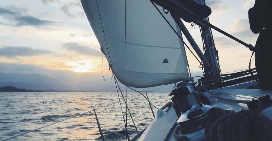 Split: Full Day Sailing Tour to Šolta Island and Brač Island - Quick hits on Brač and Šolta by sail