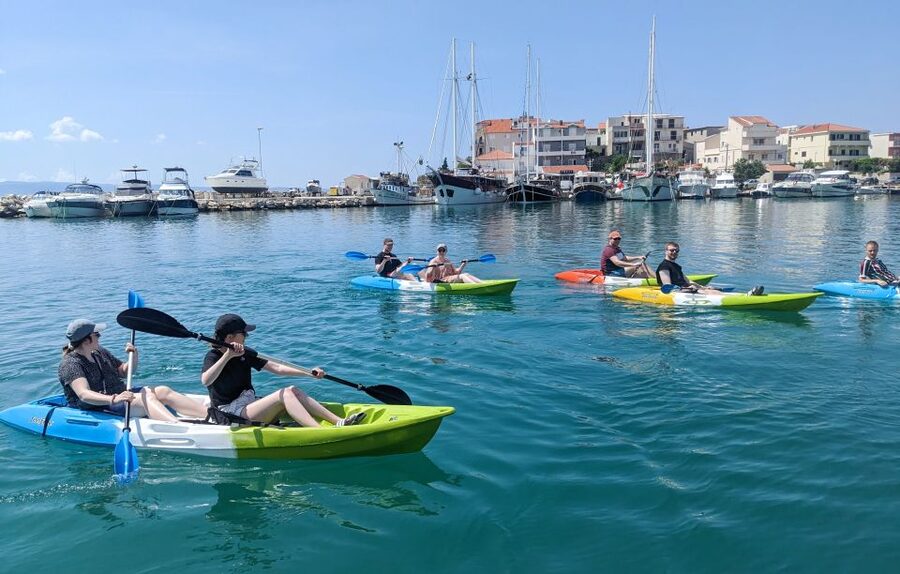 Split: Guided Kayak Adventure Tour - From Hotel Briig to the Campsite Beach: How the morning starts