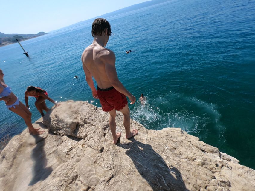 Split: Guided Kayak Adventure Tour - Back on the Adriatic near Stobreč cliffs: Sea views and a real change of pace
