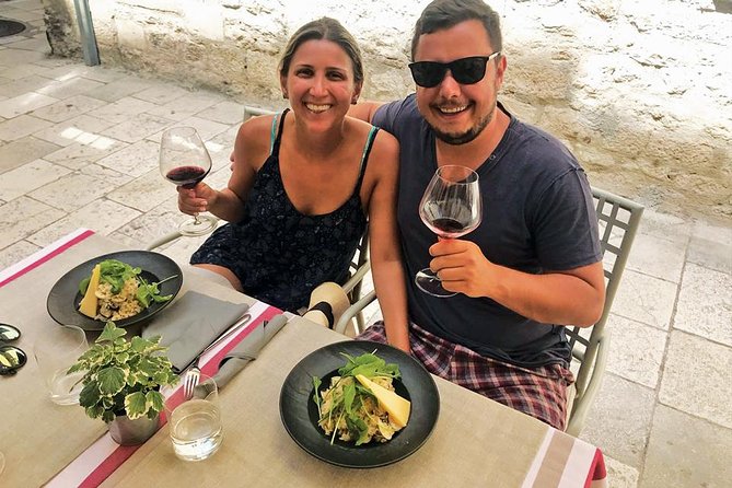 Split History and Gastro Small-Group Tour with Food and Drinks - Starting Point by Diocletian’s Palace, Then Off to Food