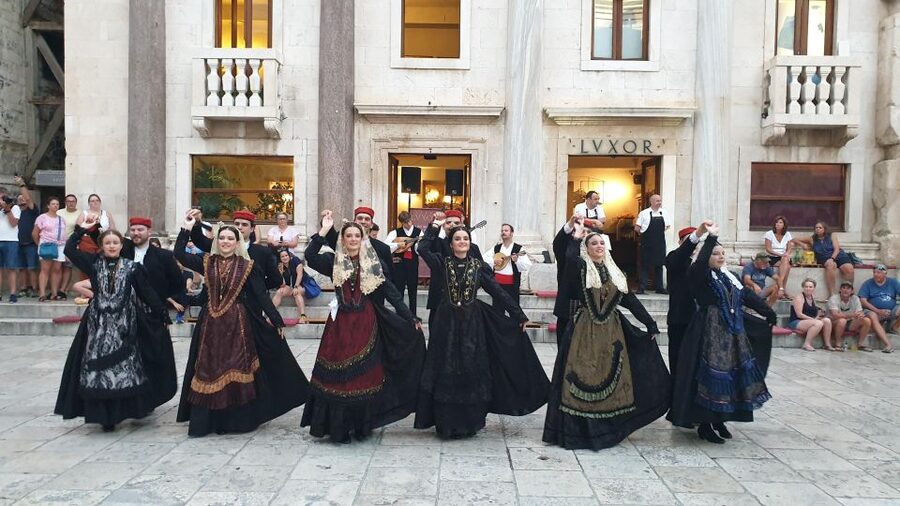 Split: History and Heritage Walking Tour - How to Make the Most of It Once You’re Standing in Old Town
