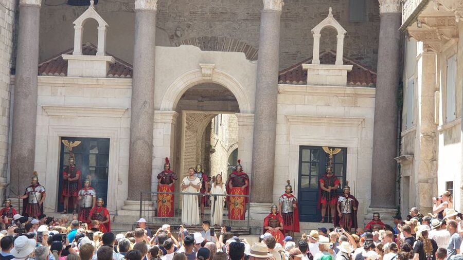 Split: History and Heritage Walking Tour - Languages and Who This Tour Is Best For