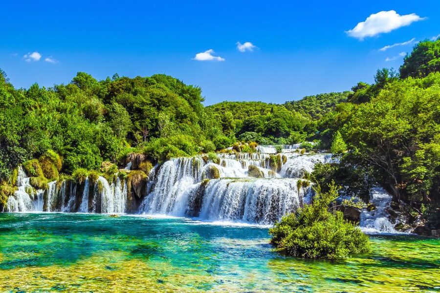 Split: Krka National Park Full-Day Tour with Wine Tasting - Skradinski Buk at Entrance Lozovac: your 2-km wooden walkway moment