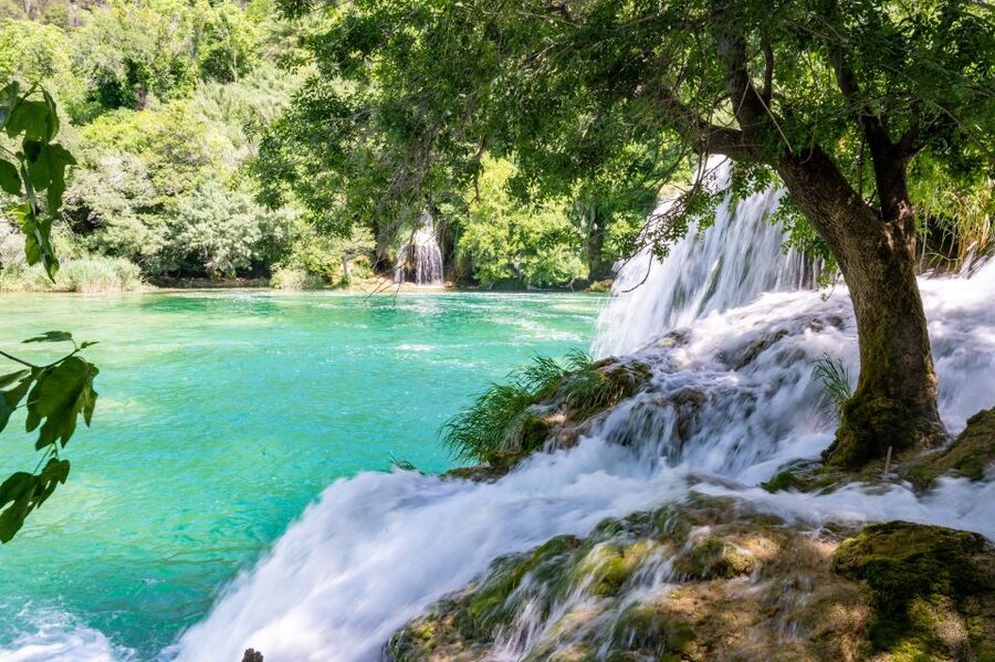 Split: Krka Waterfalls Guided Day Trip with Swim & Boat Tour - Split to Krka: Getting to the park without stress