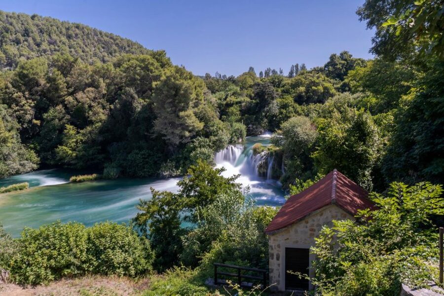 Split: Krka Waterfalls With Boat Cruise, Wine and Olive Oil - Guides, organization, and how to make the day smoother