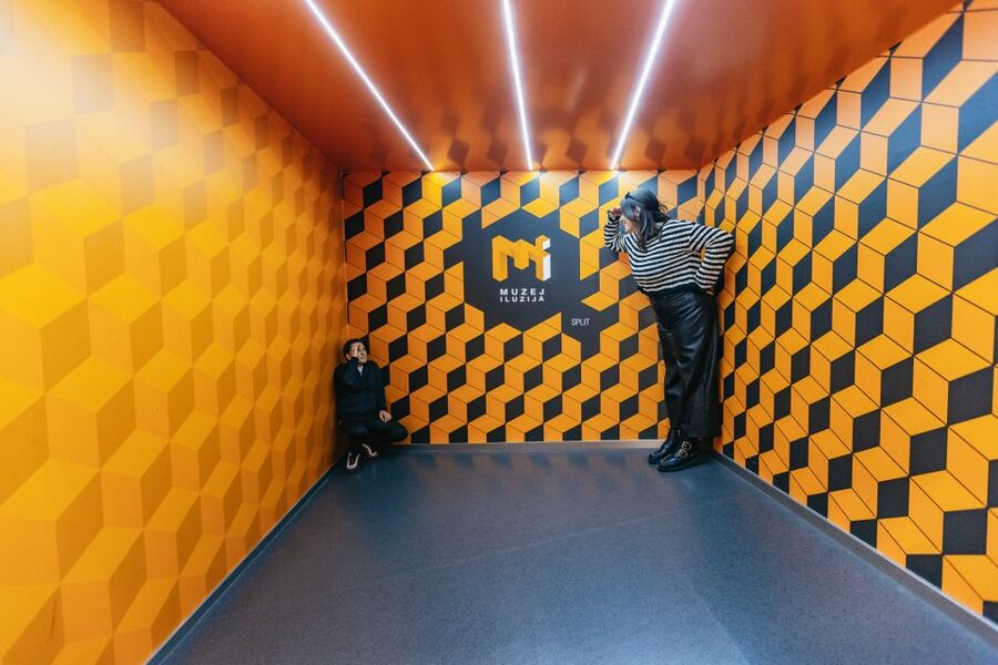 Split: Museum of Illusions Entrance Ticket - The Illusion Galleries: How Your Brain Gets Hooked