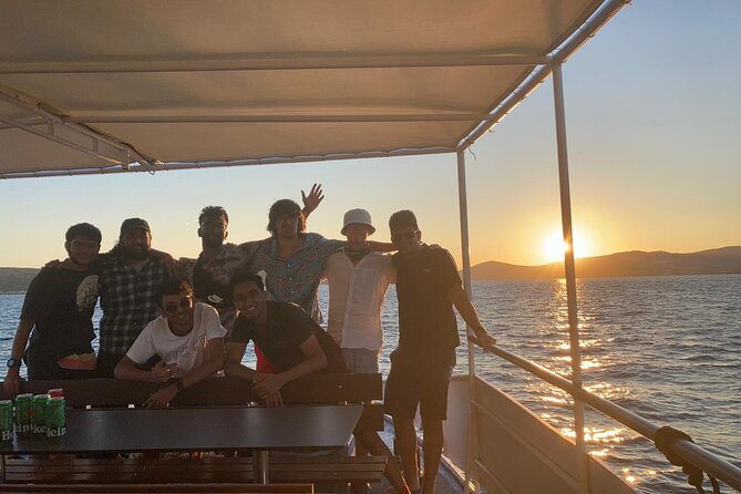 Split Riviera Panoramic Sunset Cruise with Summer Vibes on Boat - What you will not get: snacks, full meals, and thick narration
