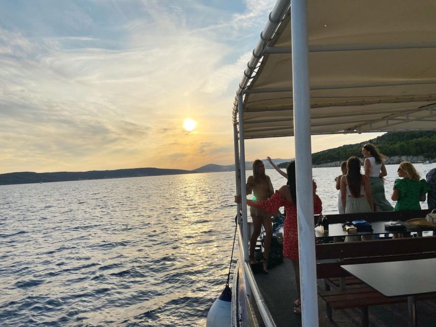 Split: Riviera Sunset Cruise & Swim with Summer Vibes - Marjan Park Forest From Sea Level, Where Photos Actually Work