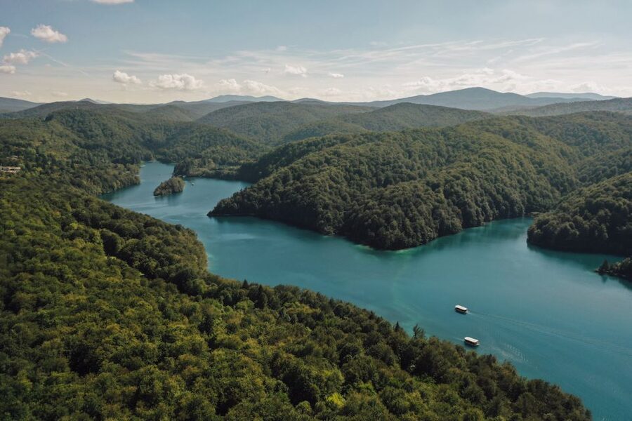Split: Self-Guided Plitvice Lakes Day Tour with Boat Ride - The guide factor on a self-guided day: when host support really matters