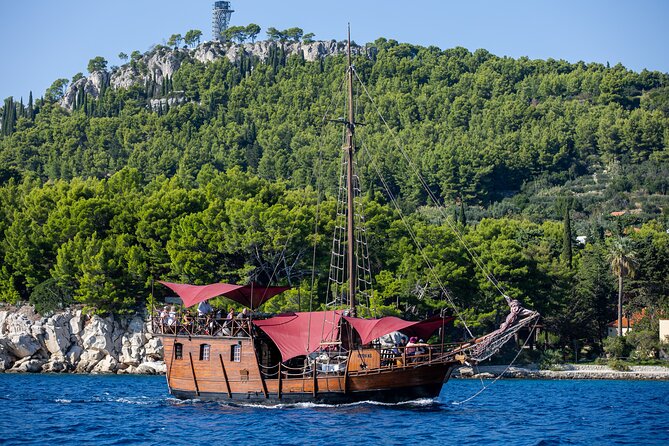 Split: Small-Group Sunset Sailing Trip - Food is not included, so plan your stomach