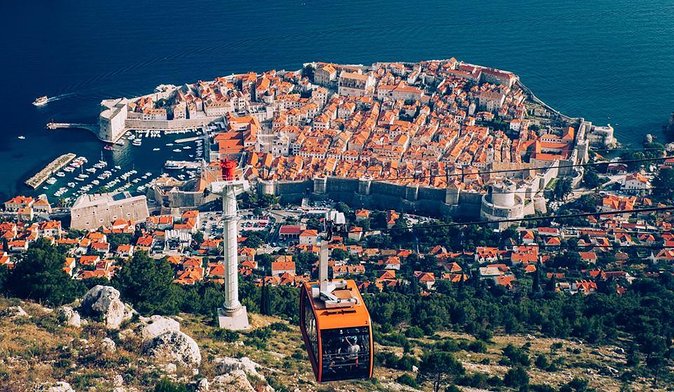 Split to Dubrovnik Private Tour with Local Guide - Dubrovnik City Walls Walk: Ticket Planning and Morning Timing