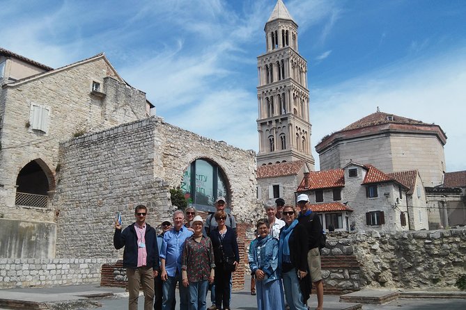 Split to Plitvice Lakes Private Tour with Local Guide - Food, rain, and how the crew keeps the day moving