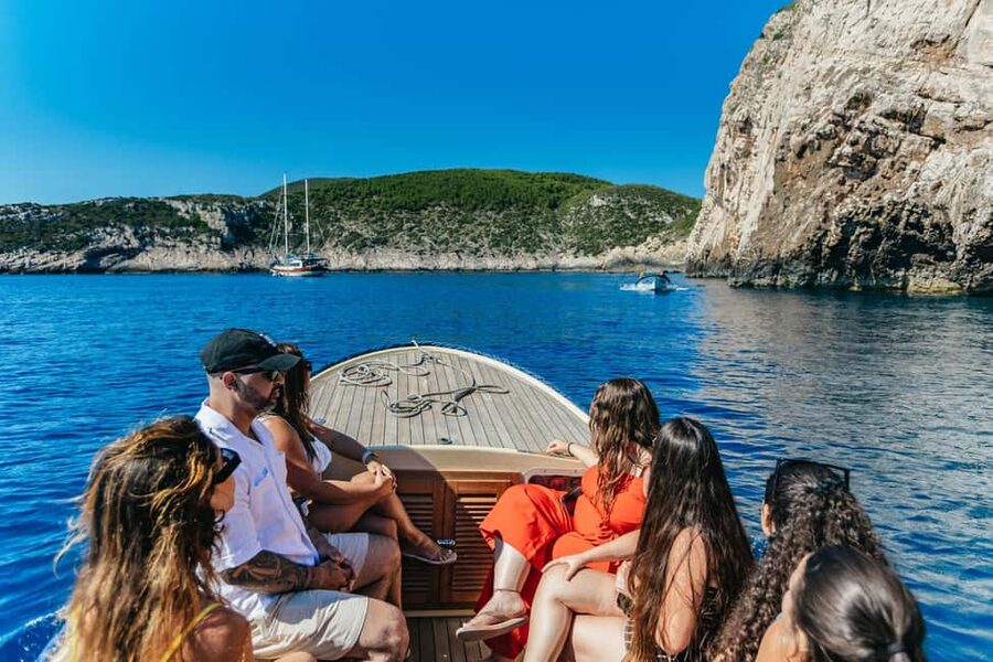 Split/Trogir: Blue Cave, Mamma Mia, Hvar and 5 Island Tour - Why this Blue Cave and 5-Island loop is worth your day