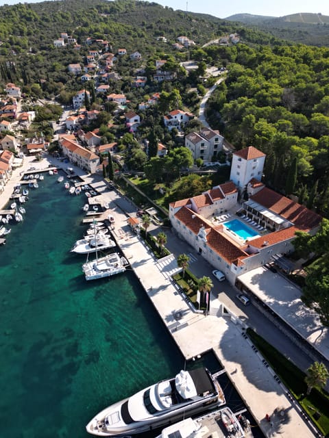 Split/Trogir: Half-Day(5 hours) 3-Island Speedboat Adventure - Timing, Weather, and Why the Captain Matters