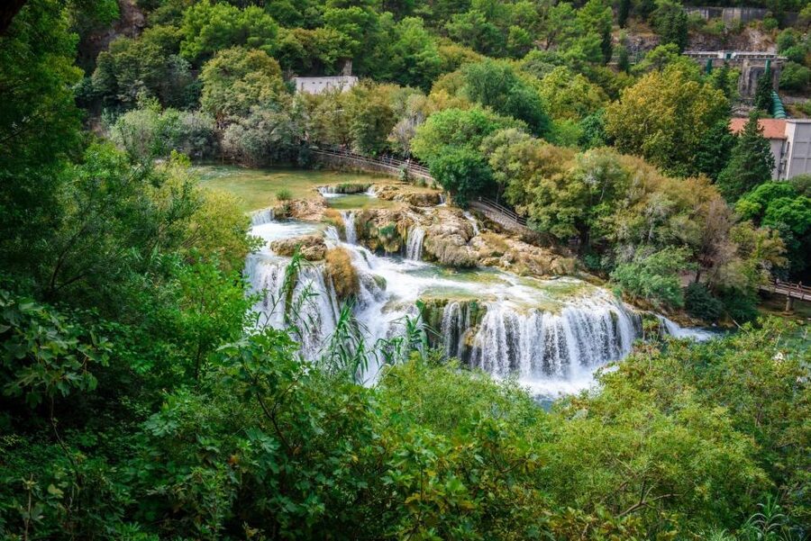 Split/Trogir: Krka National Park Day Trip with Wine Tasting - Who this Krka and Skradin trip suits best
