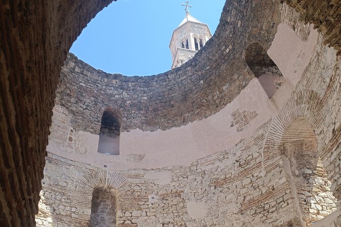 Split Walking Tour with Professor of History - Temple of Jupiter and St. John the Baptist: the power of reuse