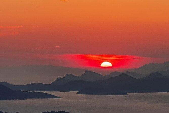 Sunset and Wine / Dubrovnik Sunset Tour and Premium Wine Tasting - What Marko-style guiding feels like in practice