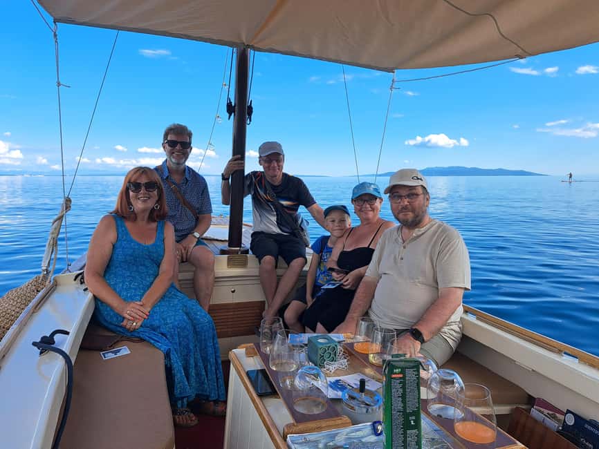 Sunset or Swim Ride Opatija on Madonnina Boat Tour - Duration, pacing, and how to dress for an evening on the water