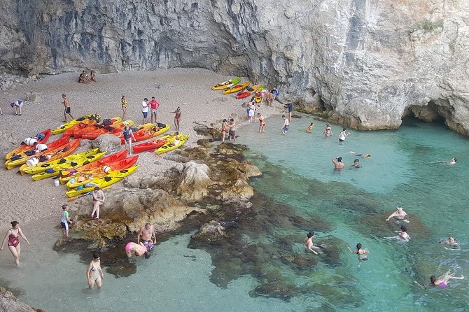 Sunset Sea Kayaking and Wine Dubrovnik - Wine Tasting at Sunset: Turning the Paddle Into a Local Moment