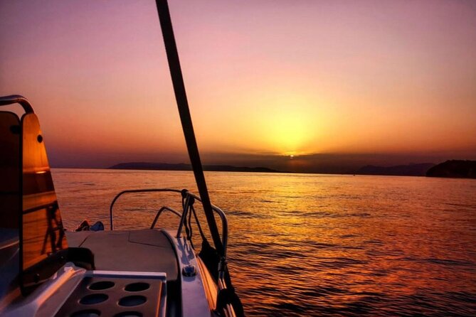 Sunset Speedboat Tour in Makarska with swim stop on island Brač - Where you meet, and how the timing feels on the water