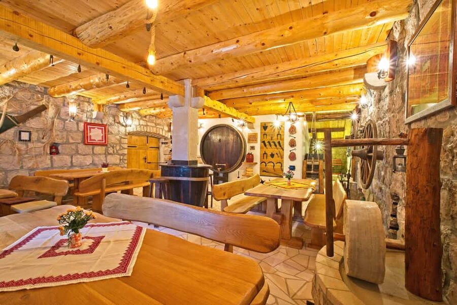 Taste & Tradition of Dubrovnik Countryside - Winery Brajković finale, wine liqueur, two wines, and valley views