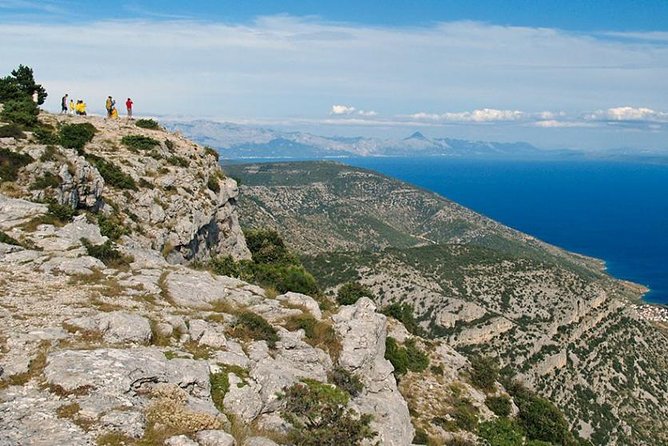Taxi Supetar, Brač - How local guidance turns drives into meaningful stops