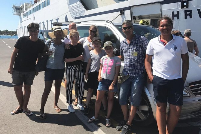 Taxi Supetar, Brač - Air-conditioned van for 8+1 plus luggage
