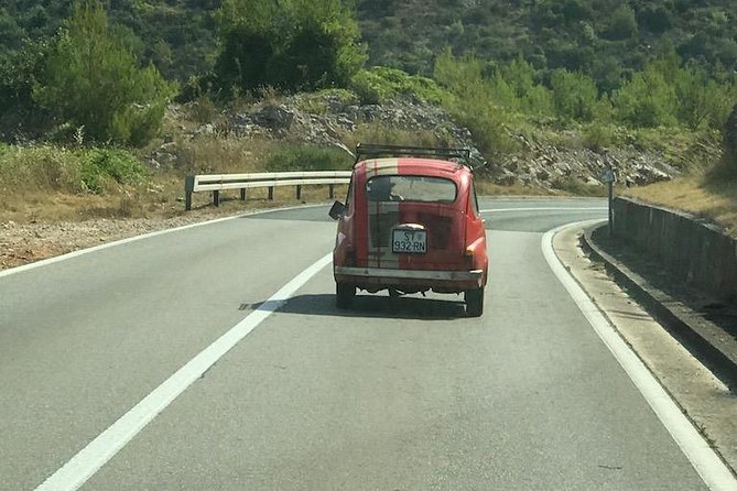The Best of Hvar Small Group with Wine Tasting and Local meal - Wine tasting at Tomić or Carić, with a real local focus
