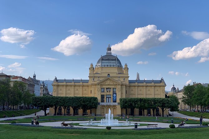 The best of Zagreb in half-day - Private 4-h tour - A Private, 4-Hour Zagreb Remix From Parks to Upper Town