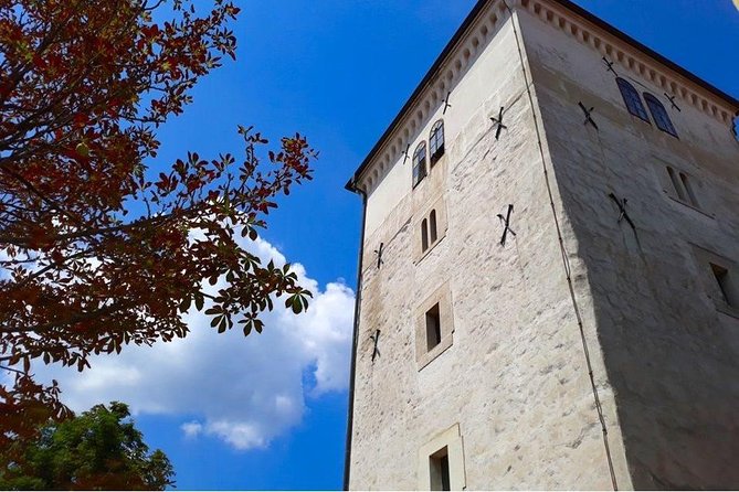 The Best of Zagreb Private Walking Tour - Stone Gate (Kamenita Vrata): a medieval pinch point with meaning