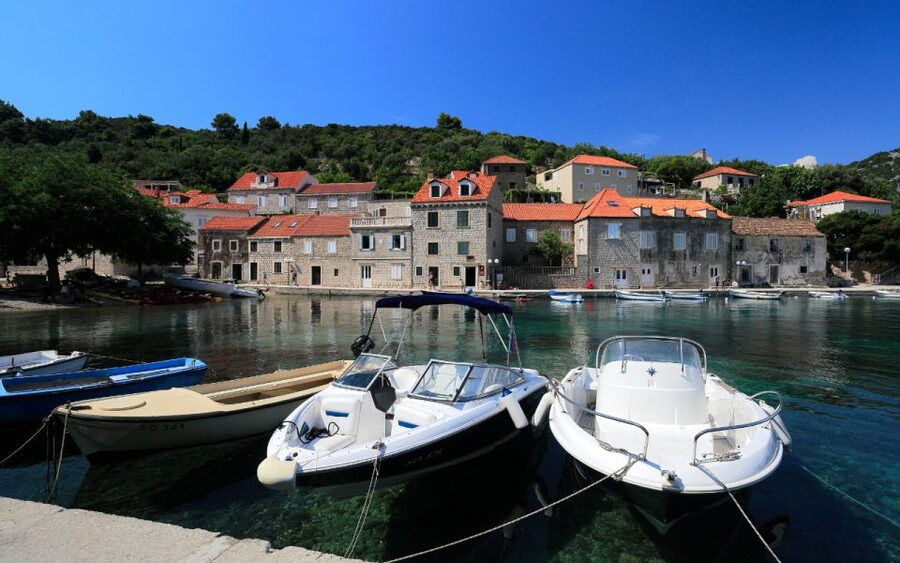 Three Island Boat Tour With Lunch - Sunj Sandy Beach Time: Where You Can Finally Unwind