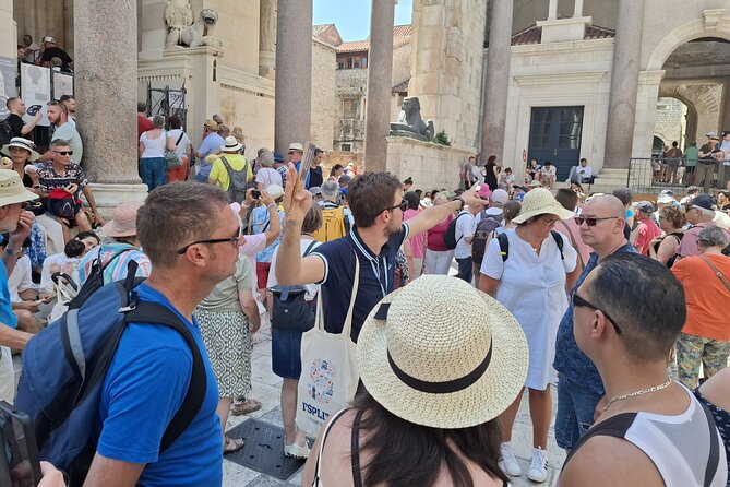 Top-Rated Split Game of Thrones and History City Walk - Dracarys! - GoT and Diocletian: a 1 hour 40 walk with real-world payoff