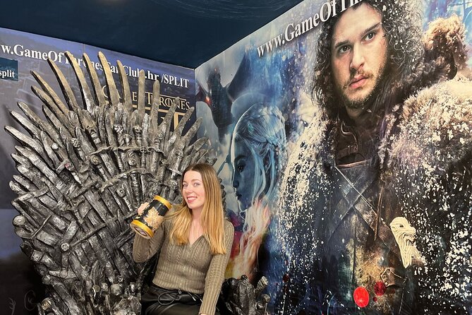 Top-Rated Split Game of Thrones and History City Walk - Dracarys! - Vestibulum: Unsullied action video and live Dalmatian singing