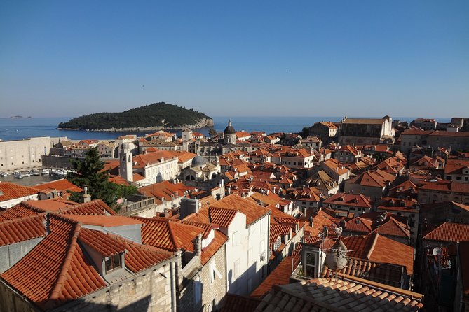 Transfer from Split to Dubrovnik - Private minivan comfort in Split, with door-to-door ease