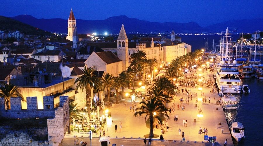 Trogir 1.5-Hour City Tour - Where You Start, How Long You Have, and What the Rhythm Feels Like