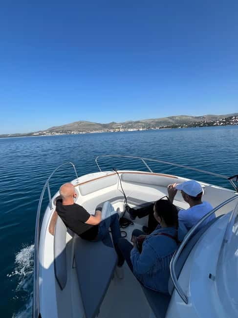 Trogir: Blue Lagoon and 3 Islands Speedboat Tour - Duga Bay on Čiovo, pine shade plus a pebble beach swim