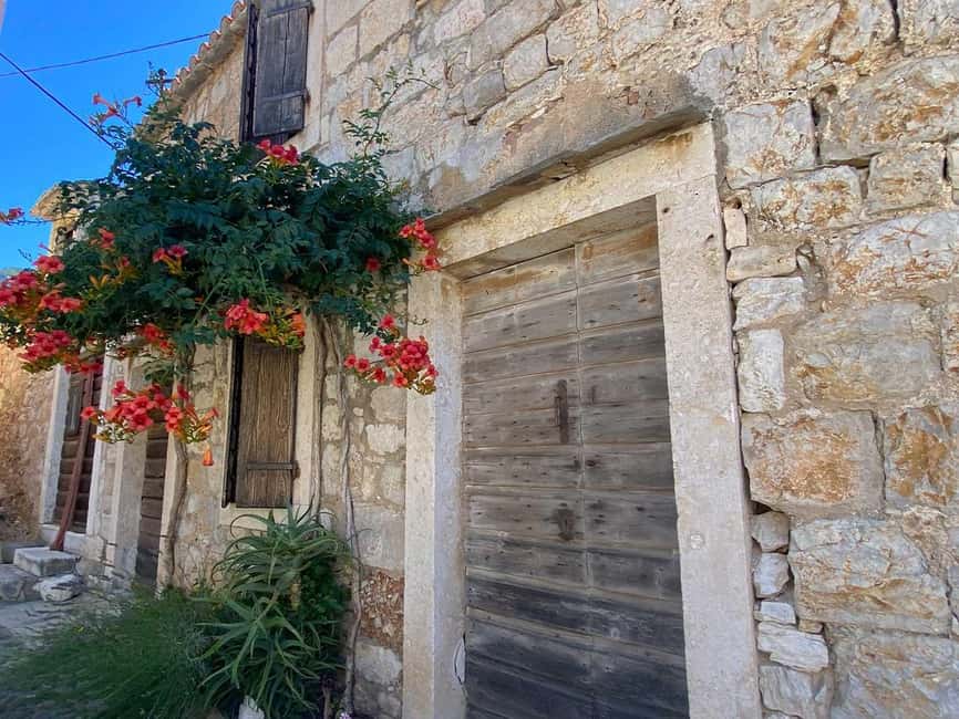 Trogir: Blue Lagoon, Maslinica, and Solinska Bay Boat Tour - From Trogir marina to open water in about 30 minutes