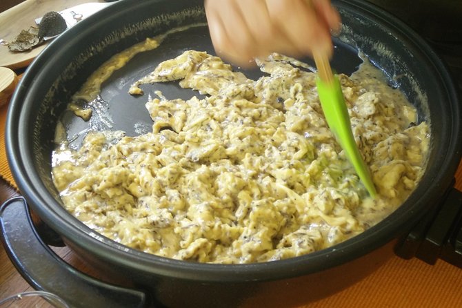 Truffle and wine / Taste of Istria from POREC, ROVINJ, PULA - The truffle hunt with a trained dog: how to make the most of it