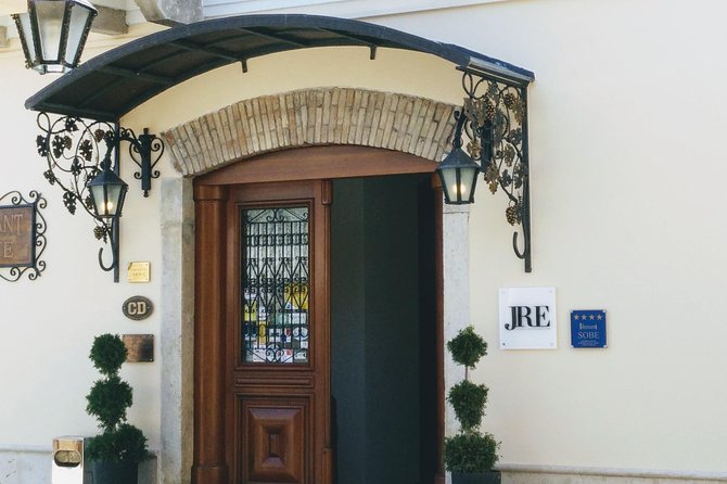 Truffle and wine / Taste of Istria from POREC, ROVINJ, PULA - Pickup across Istria, then a calm ride in an air-conditioned vehicle