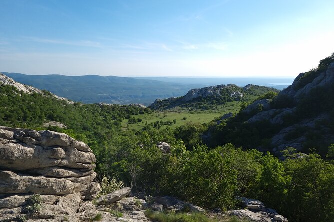 TuLove 4L, Velebit Safari, 4x4 off-road and hiking - Stop 1: Velebit Nature Park by 4x4 off-road (about 5 hours)