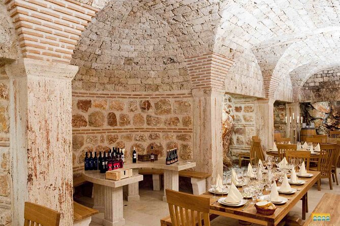Twice the Wine - Two wineries half day tour, with delicacies - About Portions, Pacing, and Your Expectation Check