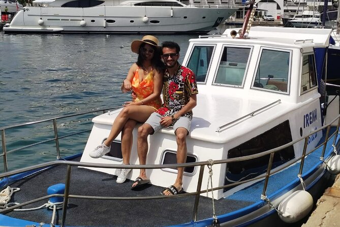 Visit 2 Islands of Zadar on a traditional wooden boat during half-day trip - Skippers and English: what to expect from the onboard vibe
