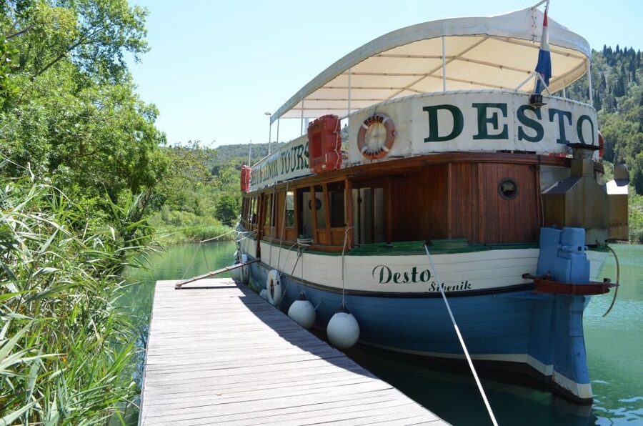 Vodice: Krka Waterfalls National Park Boat Tour - Vodice to Krka by boat: your half-day rhythm