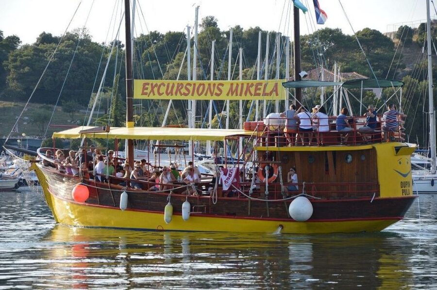 Vrsar: Lim Fjord - Rovinj Fish Picnic - A 5.5-Hour Day That Blends Boat Time and Rovinj Wandering