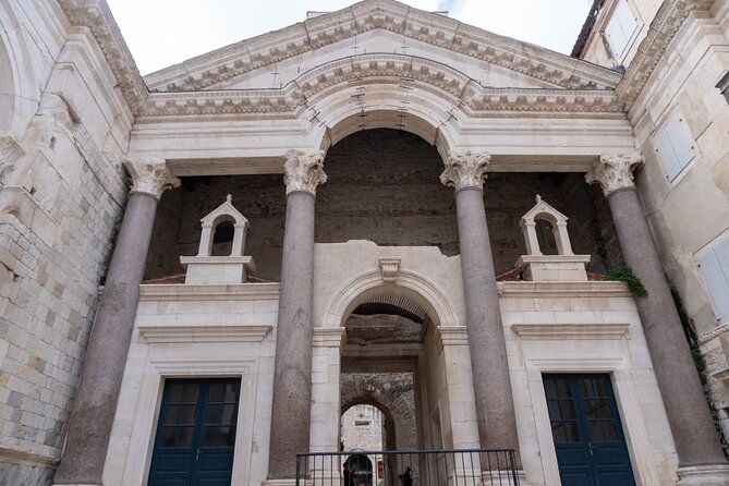 Walking tour of Diocletian's Palace in Split - Meeting Point at Apodos Travel Agency: Easy to Plan, Easy to Find