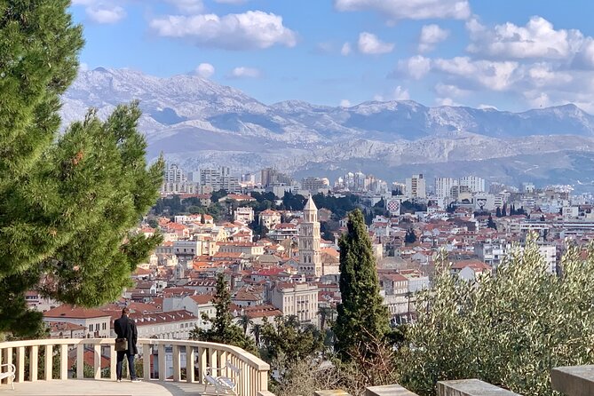 Walking tour of Split with an Art Historian - The Iron Gate: the platinum gate story that makes the gates feel human